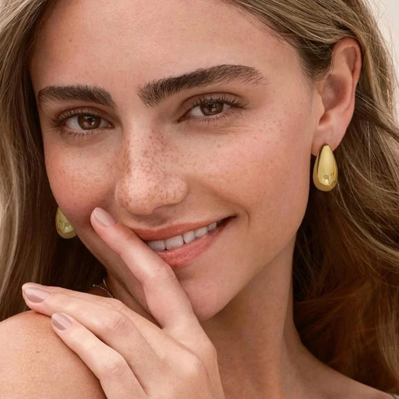 14K Gold Plated Chunky Waterdrop Earrings - Picture 4 of 8